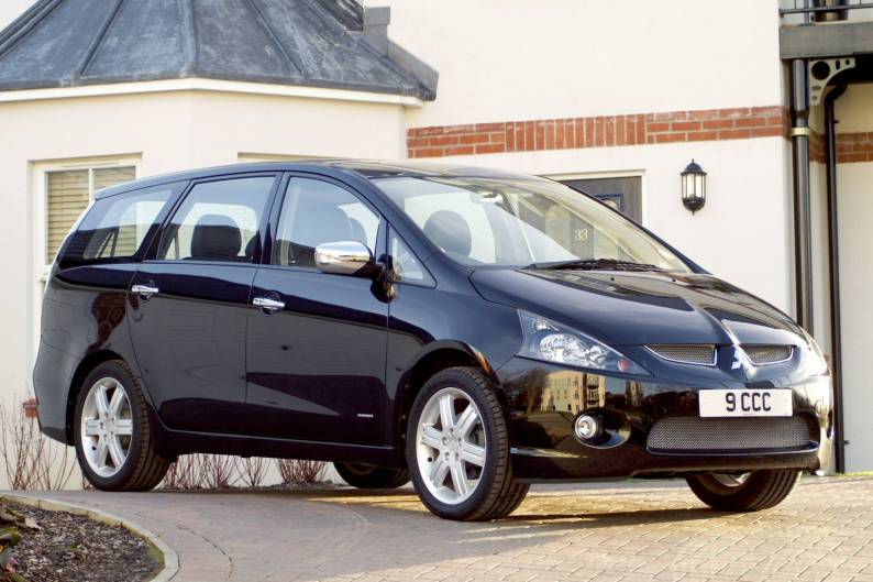 Mitsubishi Grandis (2004 2009) used car review Car