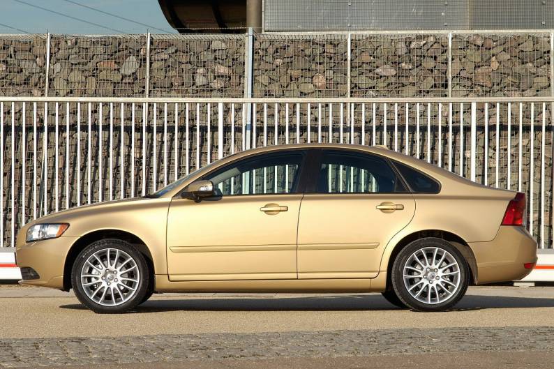 Volvo S40 2004 Date Used Car Review Review Car