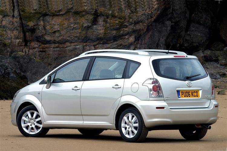 Toyota Corolla Verso 2004  2009 used car review review  Car review 