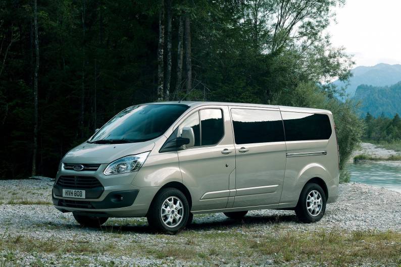 Ford tourneo custom review