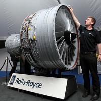Rolls-Royce in fraud office talks