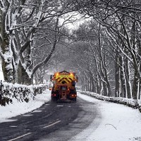 Heavy snow hits rush hour motorists