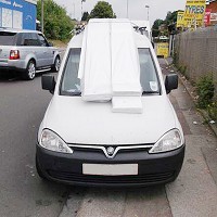 'Dangerous load' van on Twitter