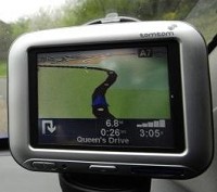 Satnav puts driver on cliff edge