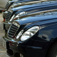 Thieves target Mercedes-benz cars