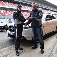 Infiniti FX Vettel Edition launches