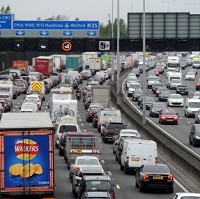 Traffic jams costing industry billions