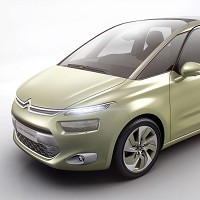 Citroen shows off Technospace MPV