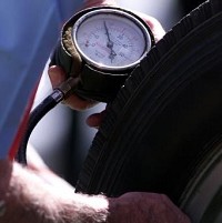 Motorway tyre check trial extended