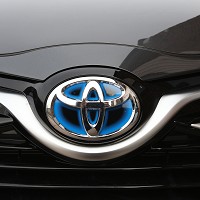 Toyota reveals $1bn robot tech plan