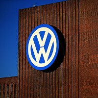'Chain of mistakes' caused VW emissions scandal
