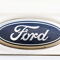 Green award for Ford Mondeo hybrid