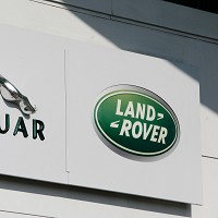 Range Rover to launch SVAutobiography