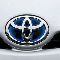 Toyota recalls 75,000 UK vehicles