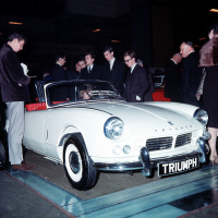 Car-making tonic for cancer patient