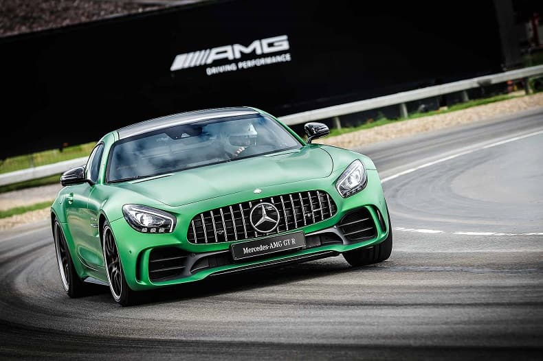 03_Mercedes-AMG_GT_R_Lewis_Hamilton