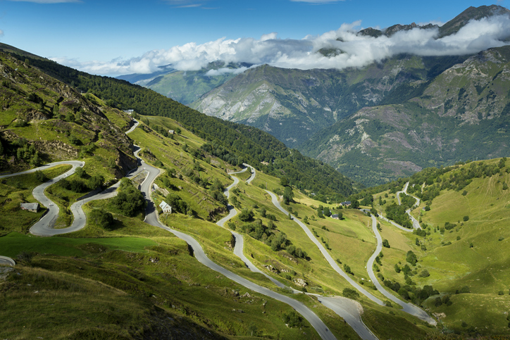 pyrenees road