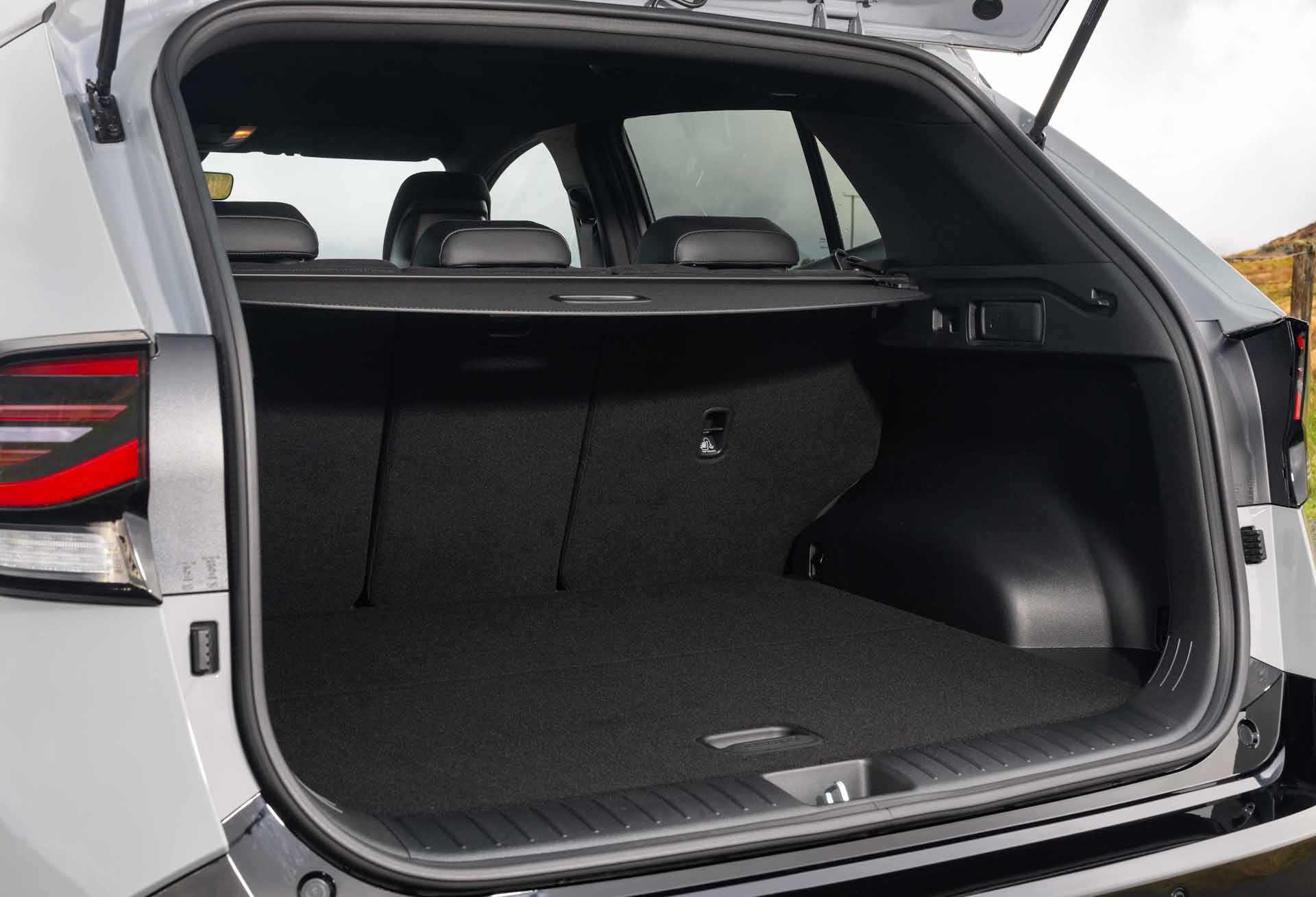 Kia Sportage boot open