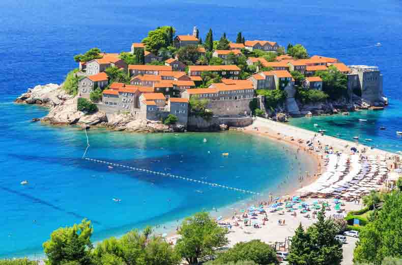 montenegro beach