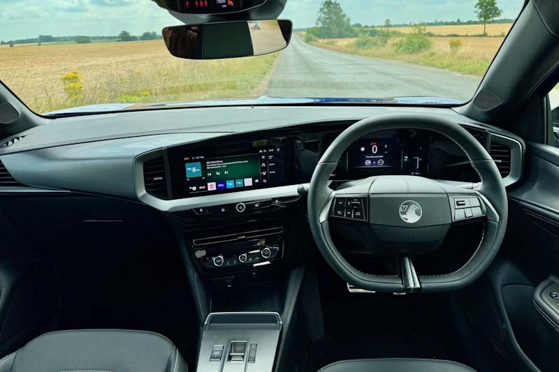 Vauxhall Mokka Electric cabin