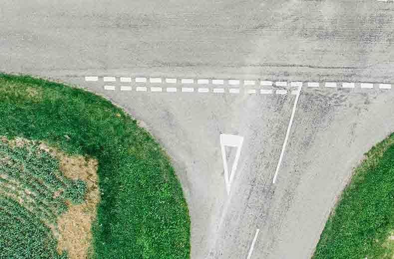 give way road markings