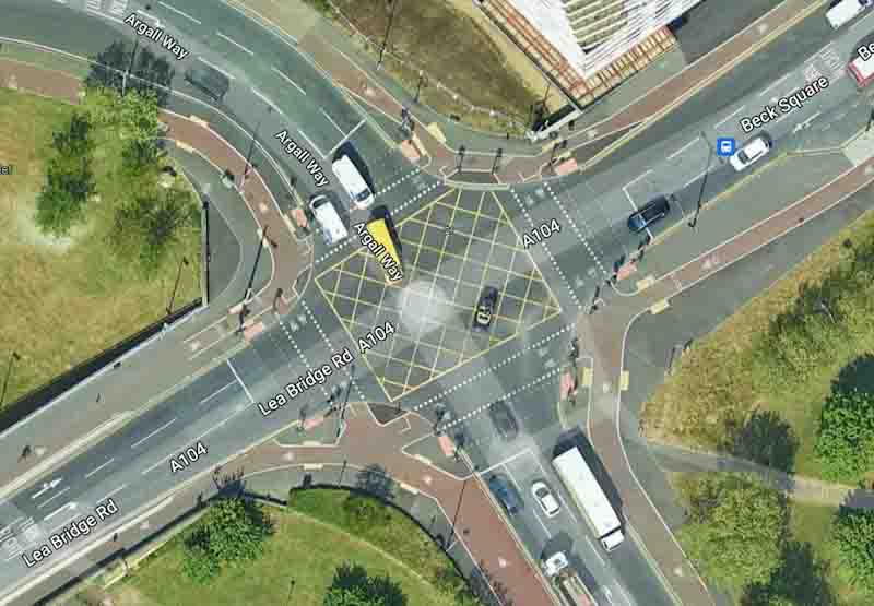 london yellow box junction
