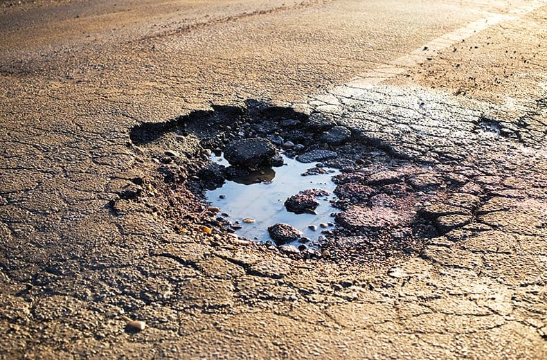 car-last-longer-potholes