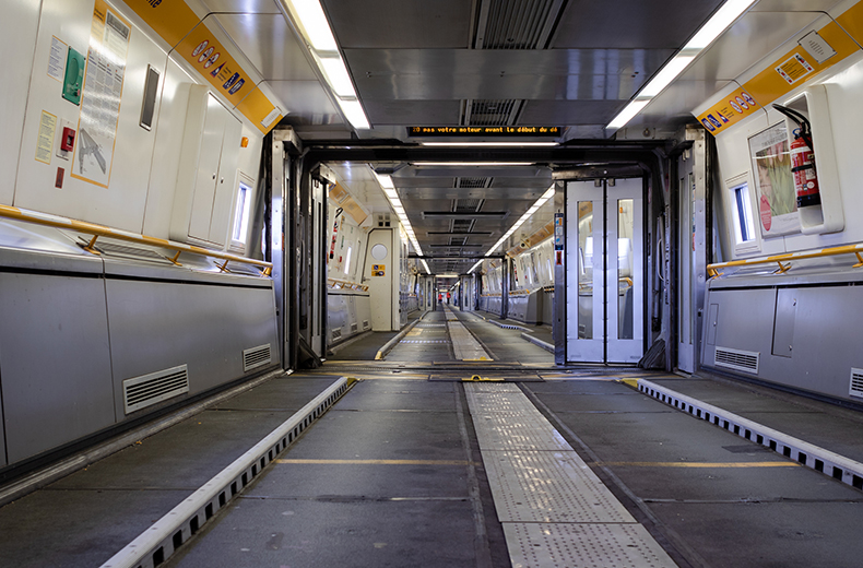 crossing-the-channel-ferry-or-eurotunnel-tunnel