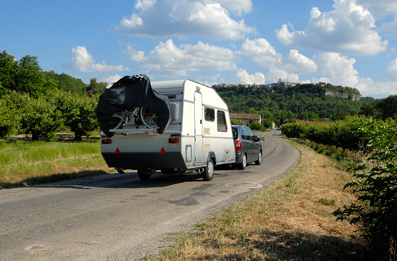 driving-in-europe-insurance-invalidate-caravan