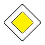 italian-road-priority-road