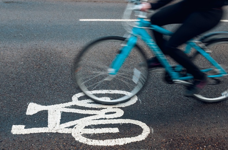new-highway-code-cycle-lane