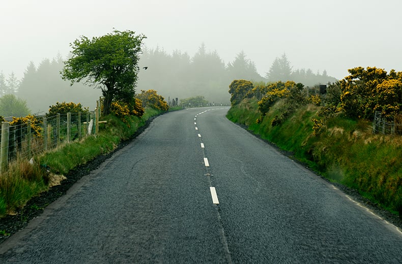 road-markings-centre-line