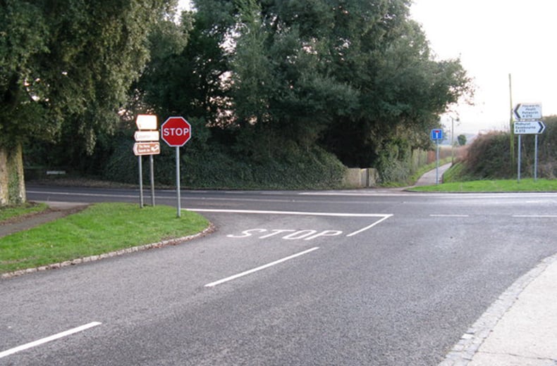road-markings-stop-line-junction