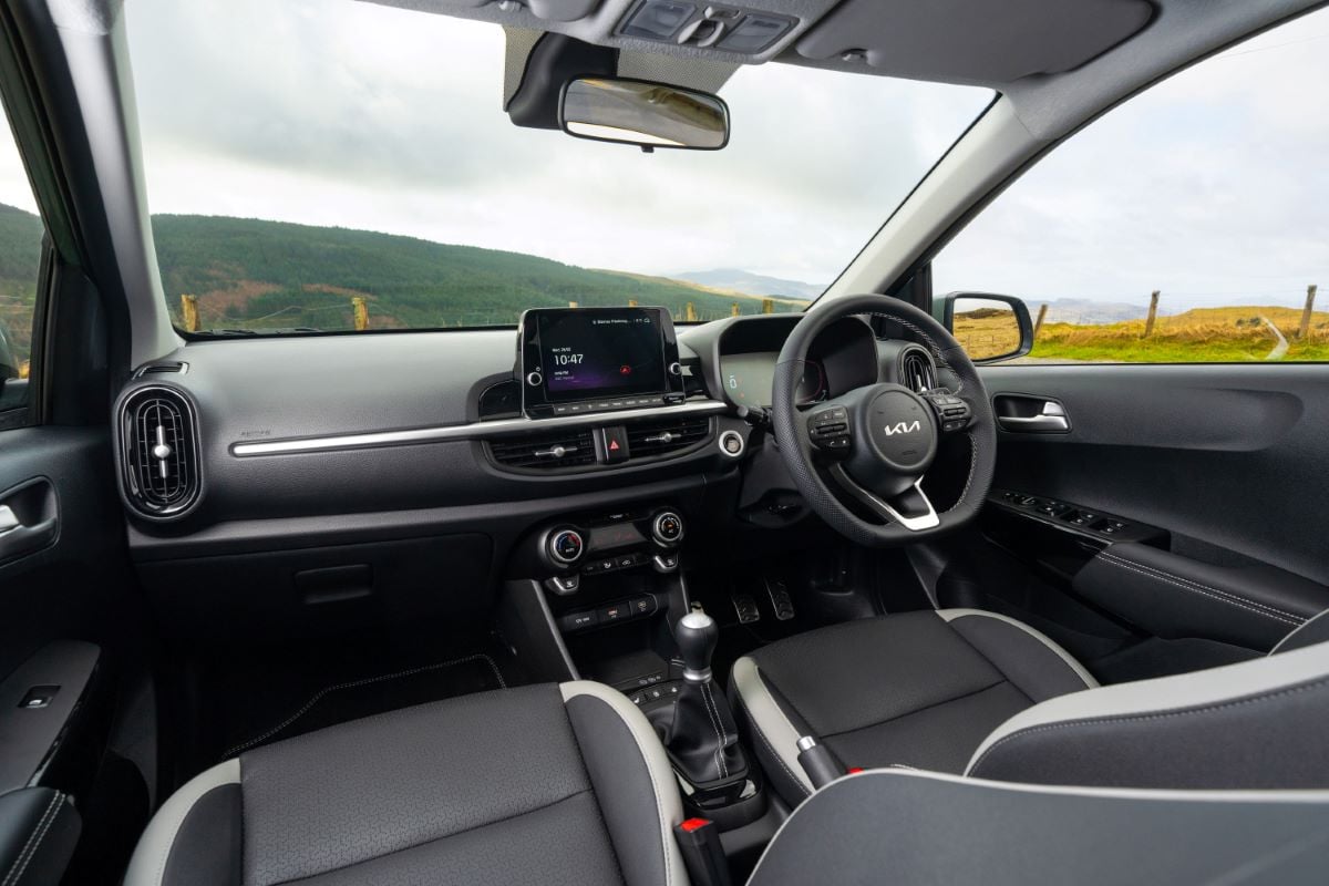 Kia Picanto interior