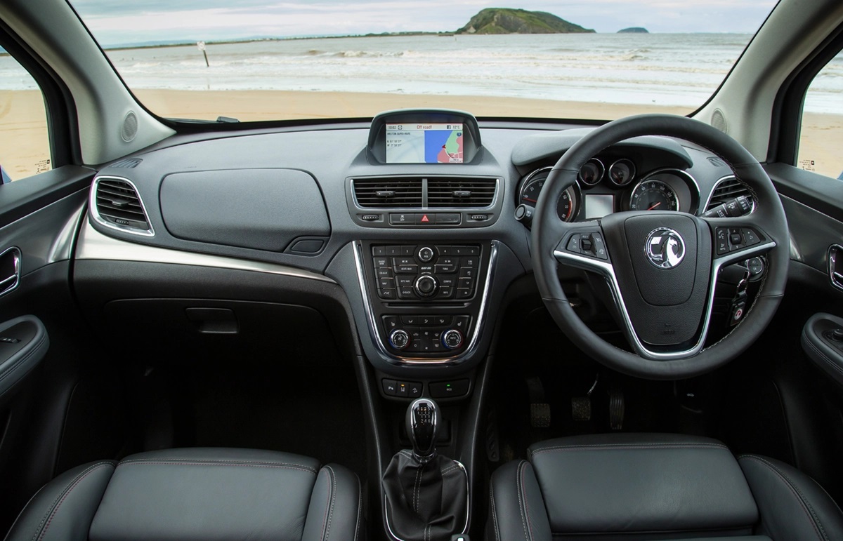 Vauxhall Mokka interior