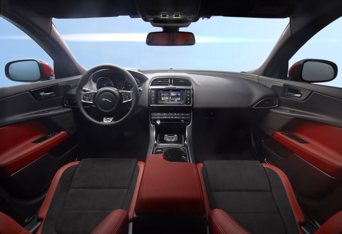 Jaguar XE interior
