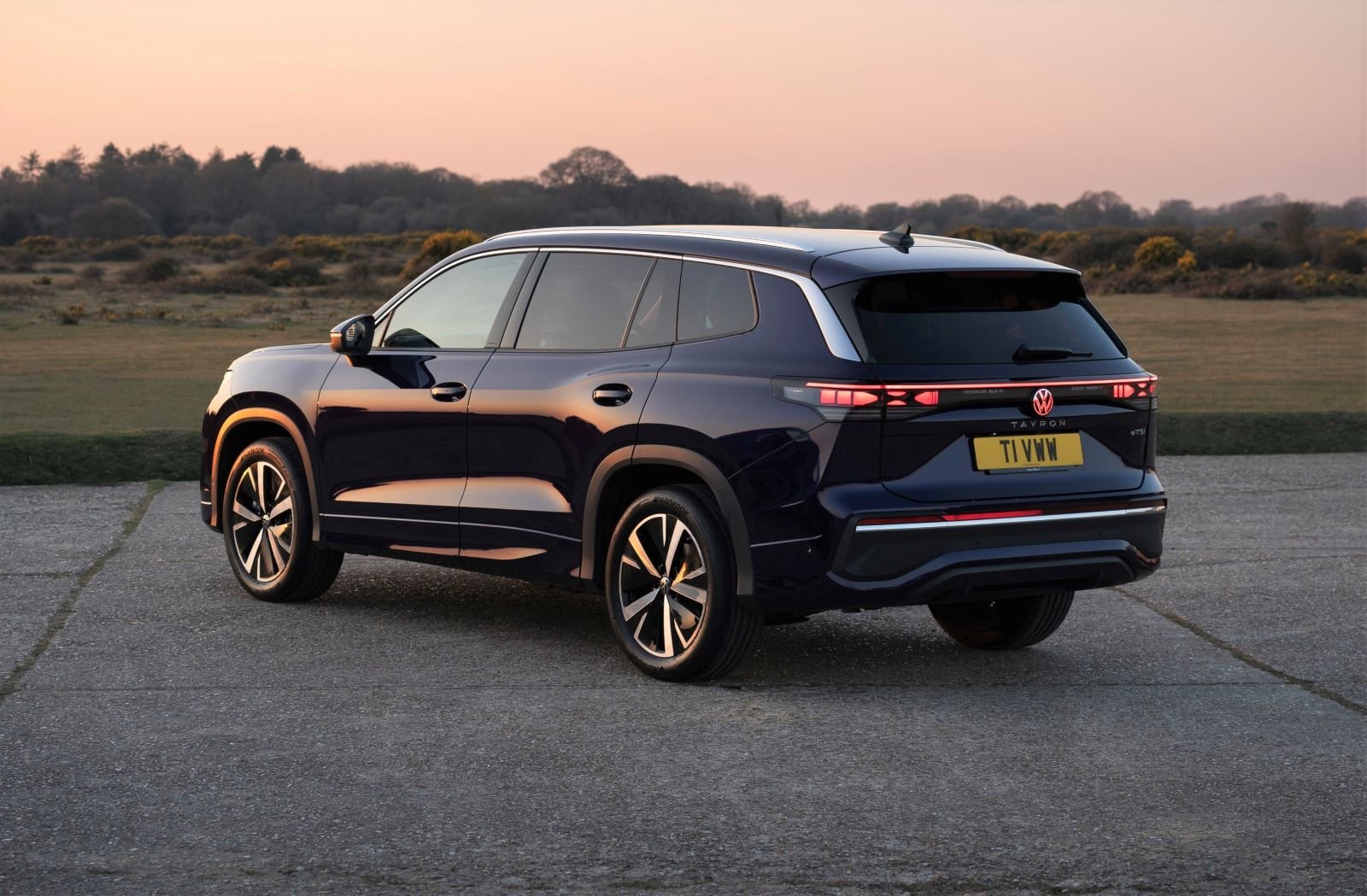 Volkswagen Tayron rear static