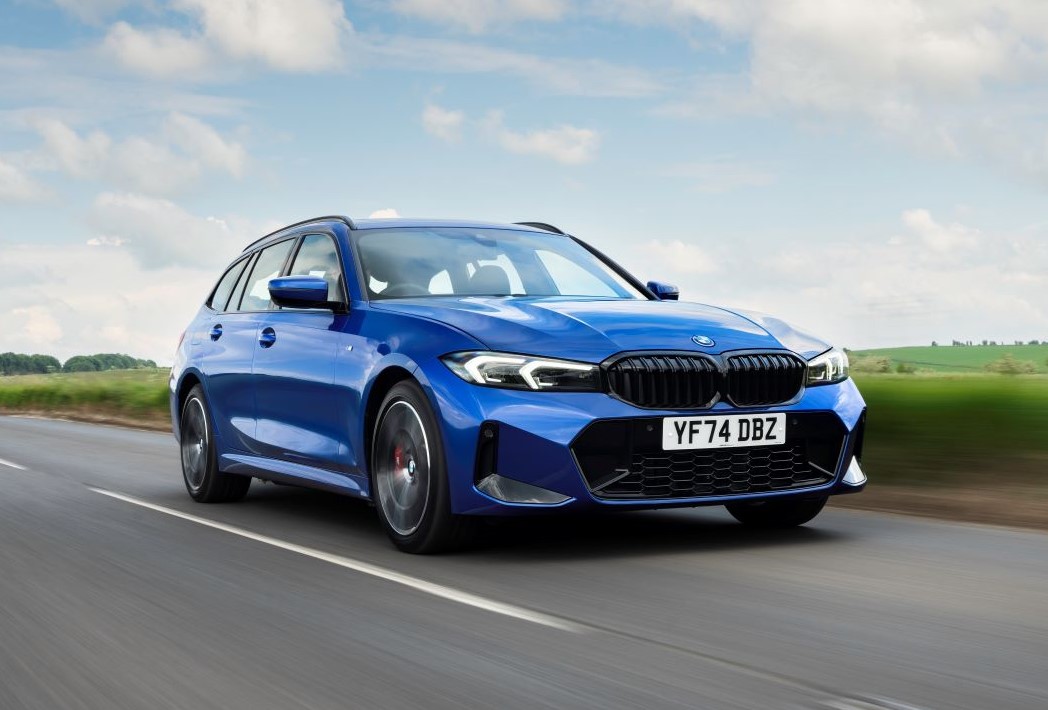 BMW 330e Touring driving