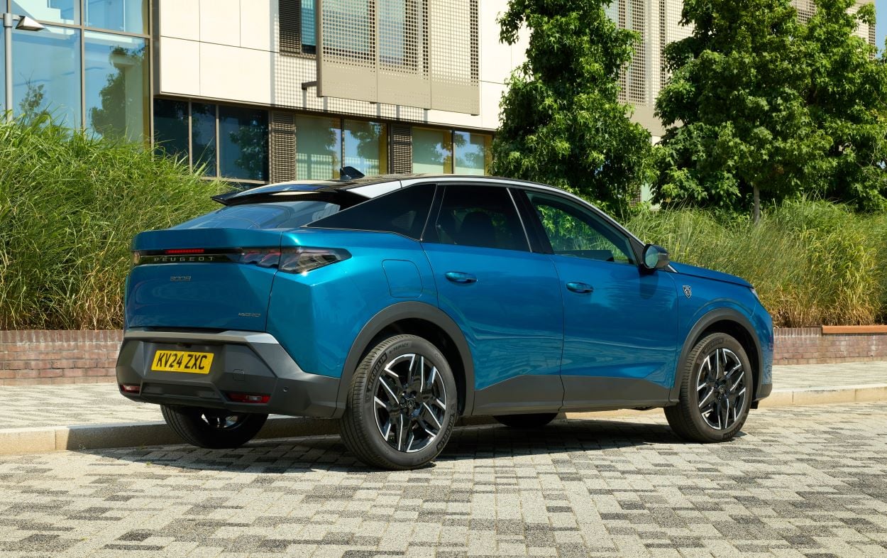 Peugeot 3008 rear exterior