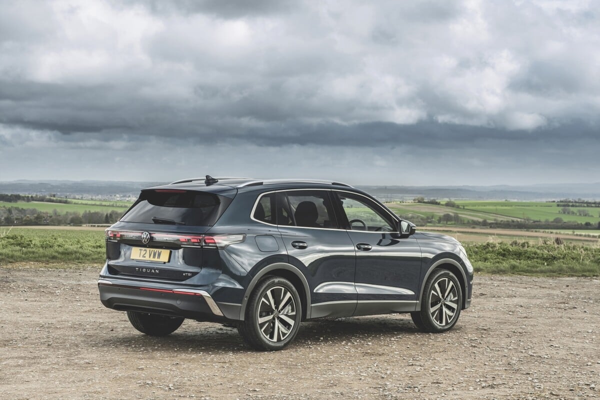VW Tiguan eHybrid rear