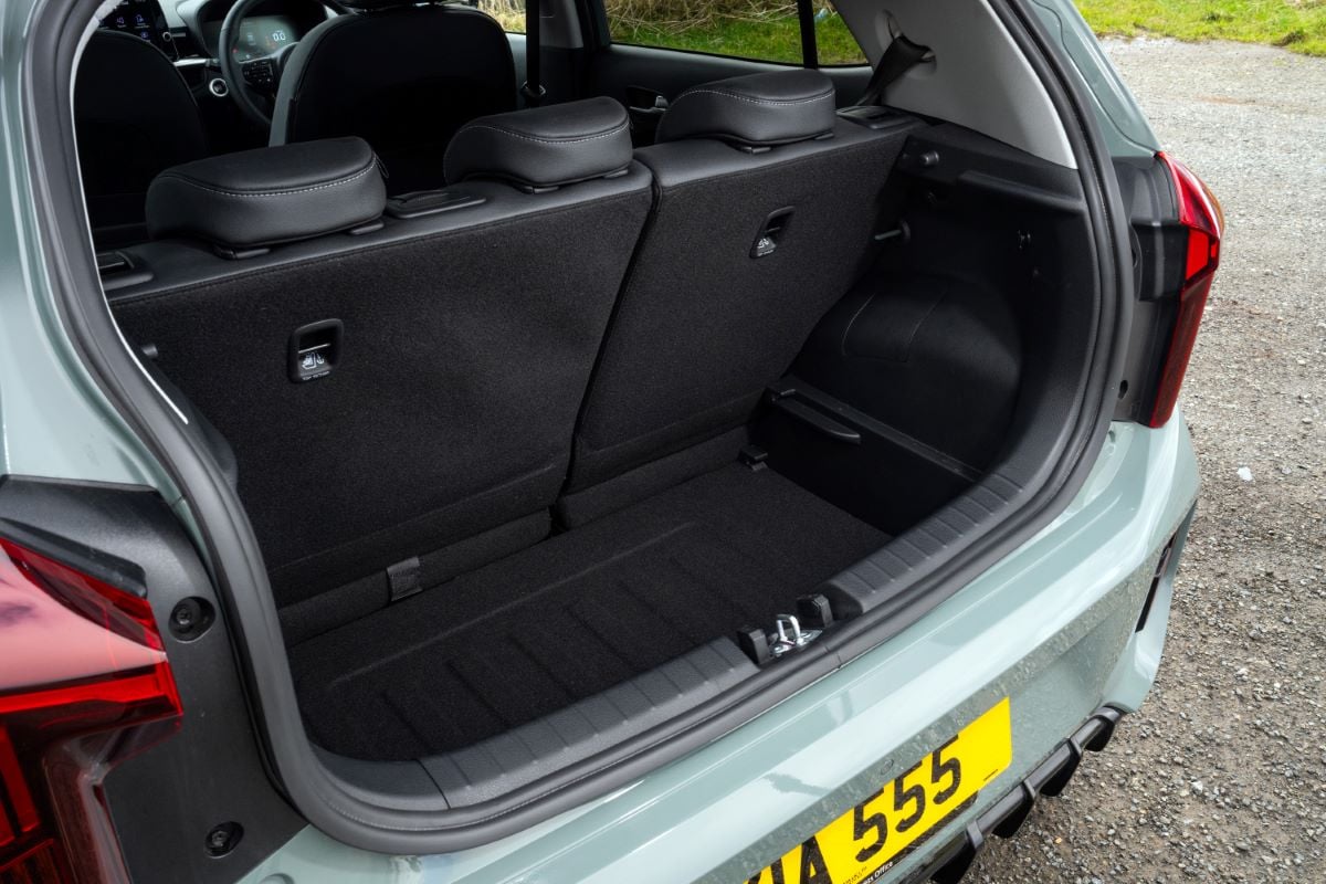 Kia Picanto boot
