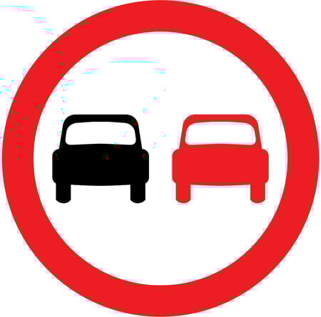 no overtaking road sign
