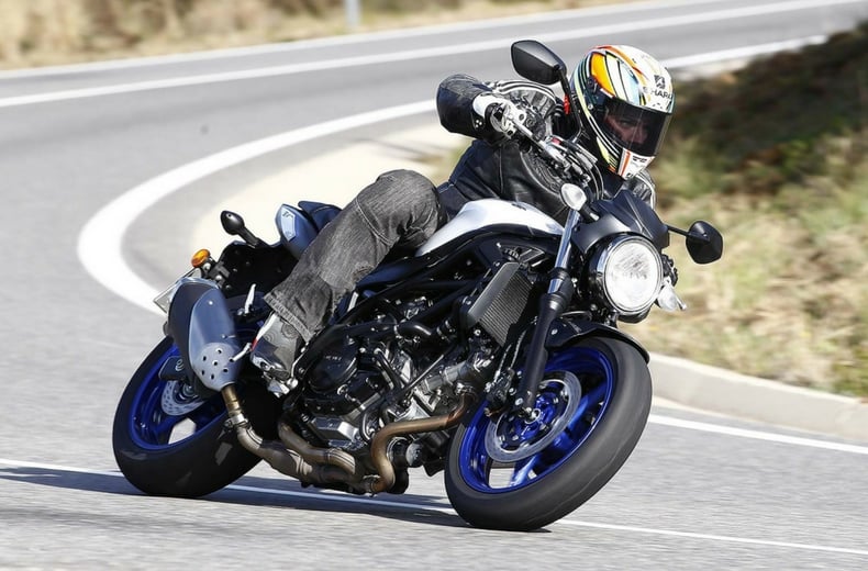 Best motorbikes for beginners Suzuki SV650