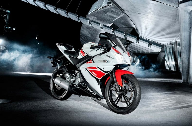 Best motorbikes for beginners Yamaha YZF R125